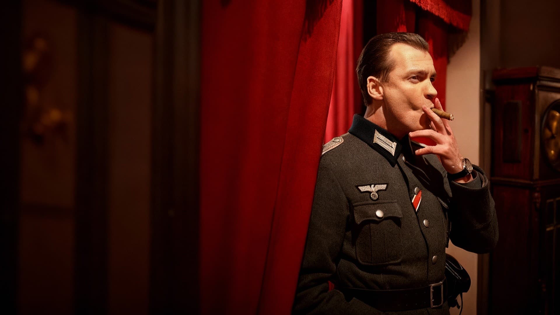 По лезвию бритвы