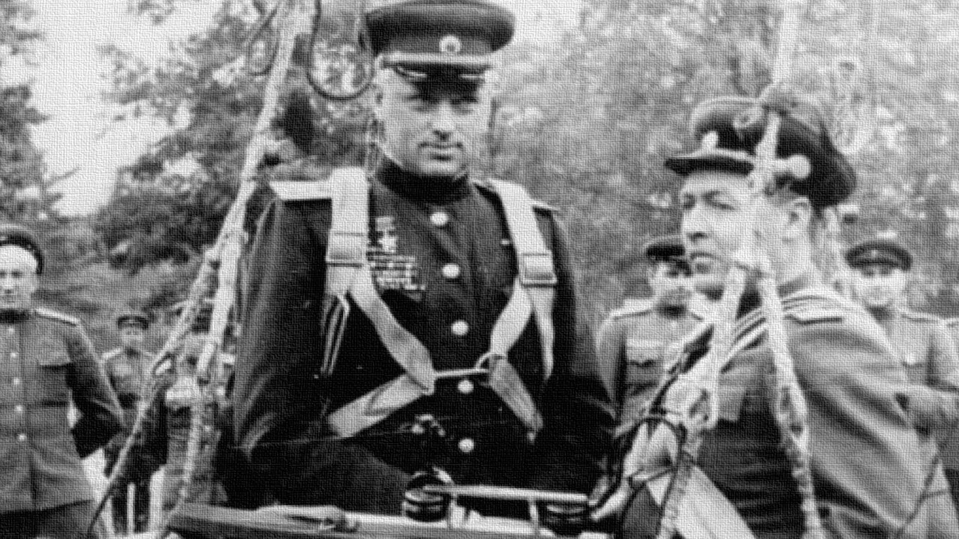 Маршал Рокоссовский. Любовь на линии огня